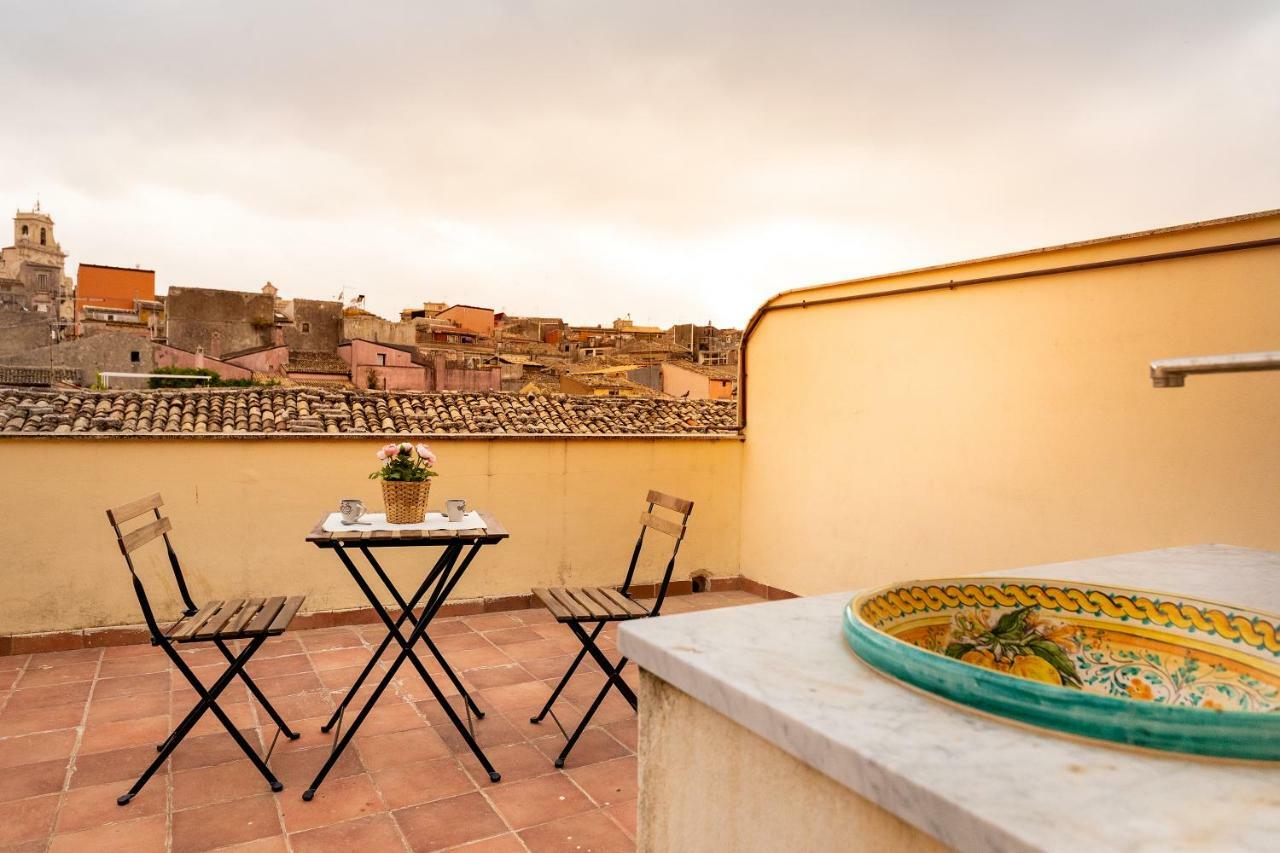 Le Casette Di Nonno Pippo Palazzolo Acreide Exteriör bild